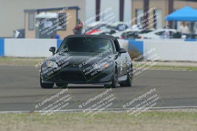 media/Dec-19-2025-Lucky Dog Racing (Fri) [[3b7b1b5fc8]]/Beginner/Session 2 Turn 1/